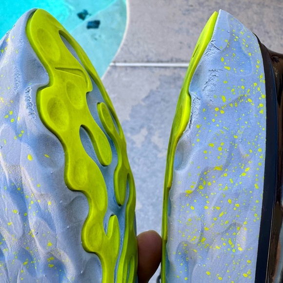 Nike React Infinity Run Flyknit 2 8.5 : Violet Dust/elemental Pink - Picture 10 of 10